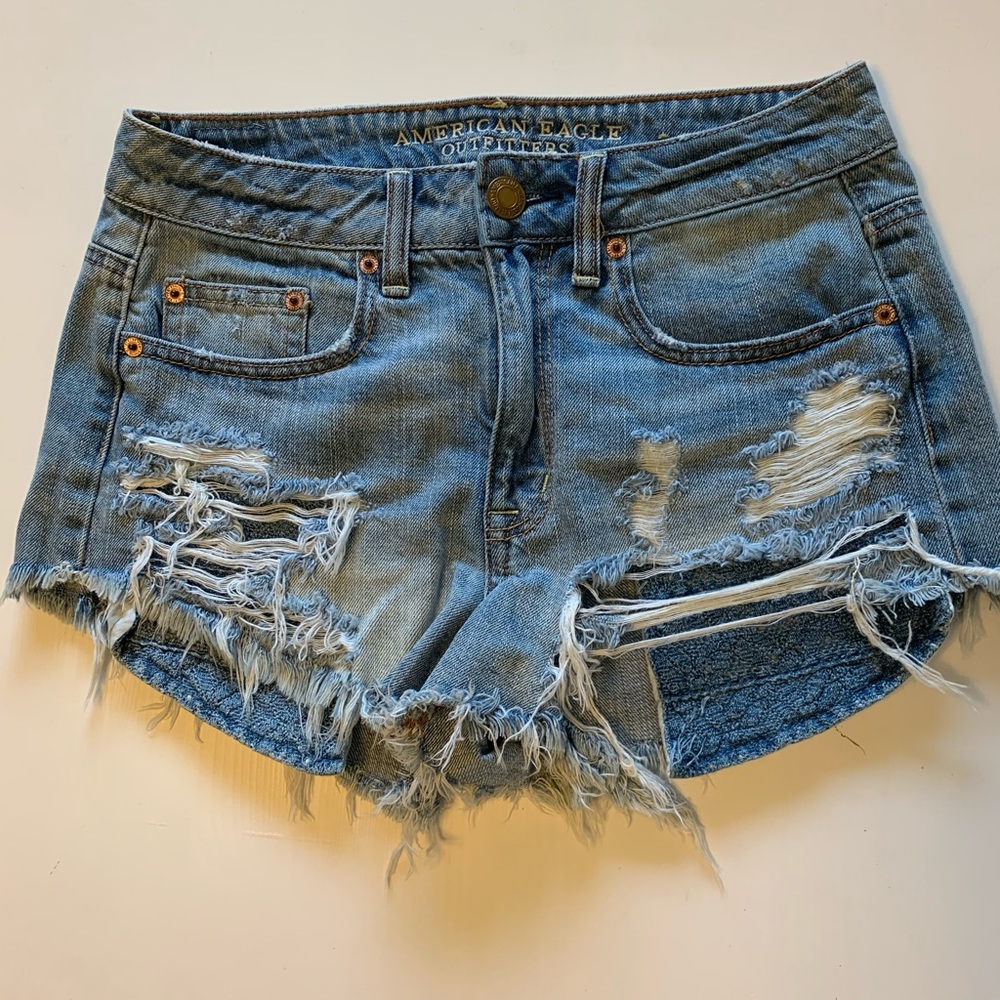 American Eagle - high rise denim shorts